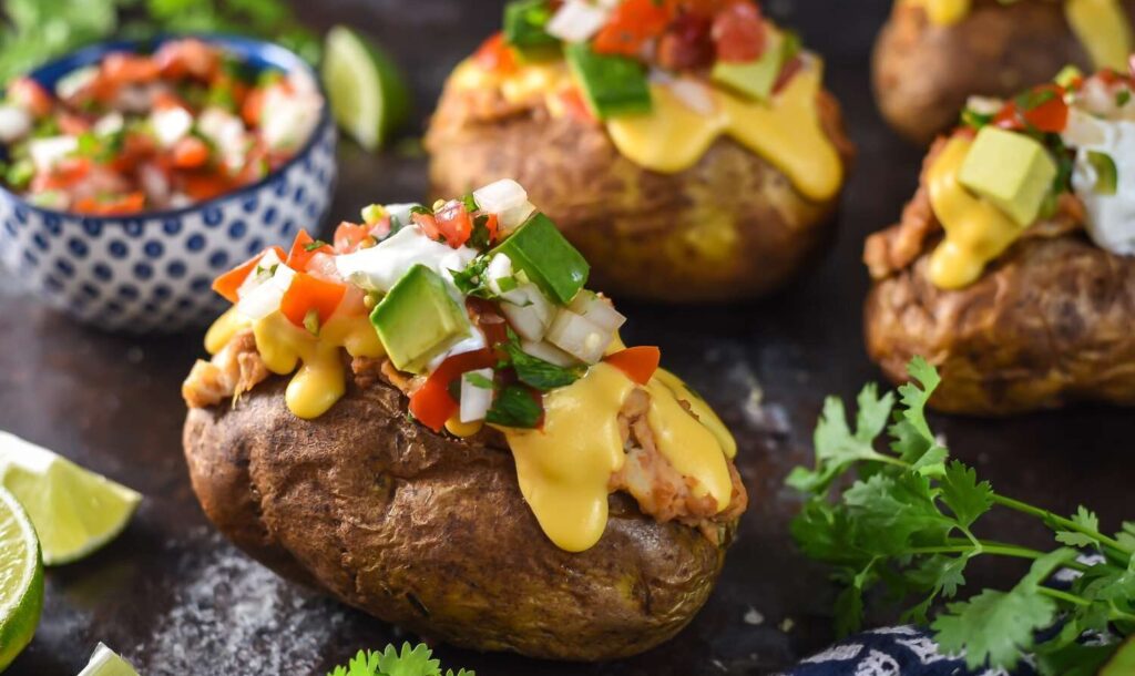 Toppings and fillings to baked potatoes