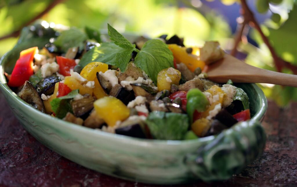 Serving ideas to with main dishes