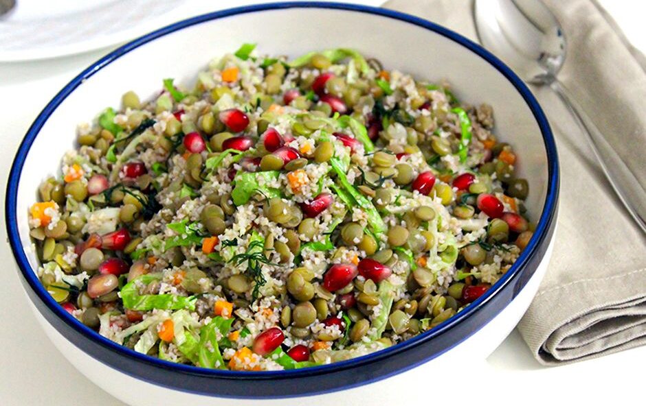 Yeşil mercimekli salata