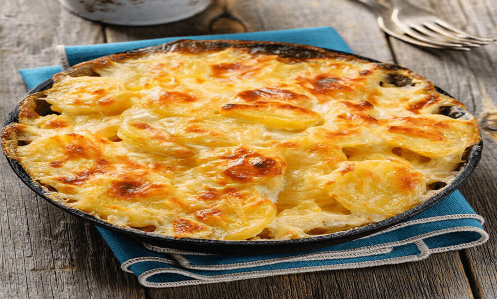 Fırında patates güveç tarifi için gerekli malzemeler