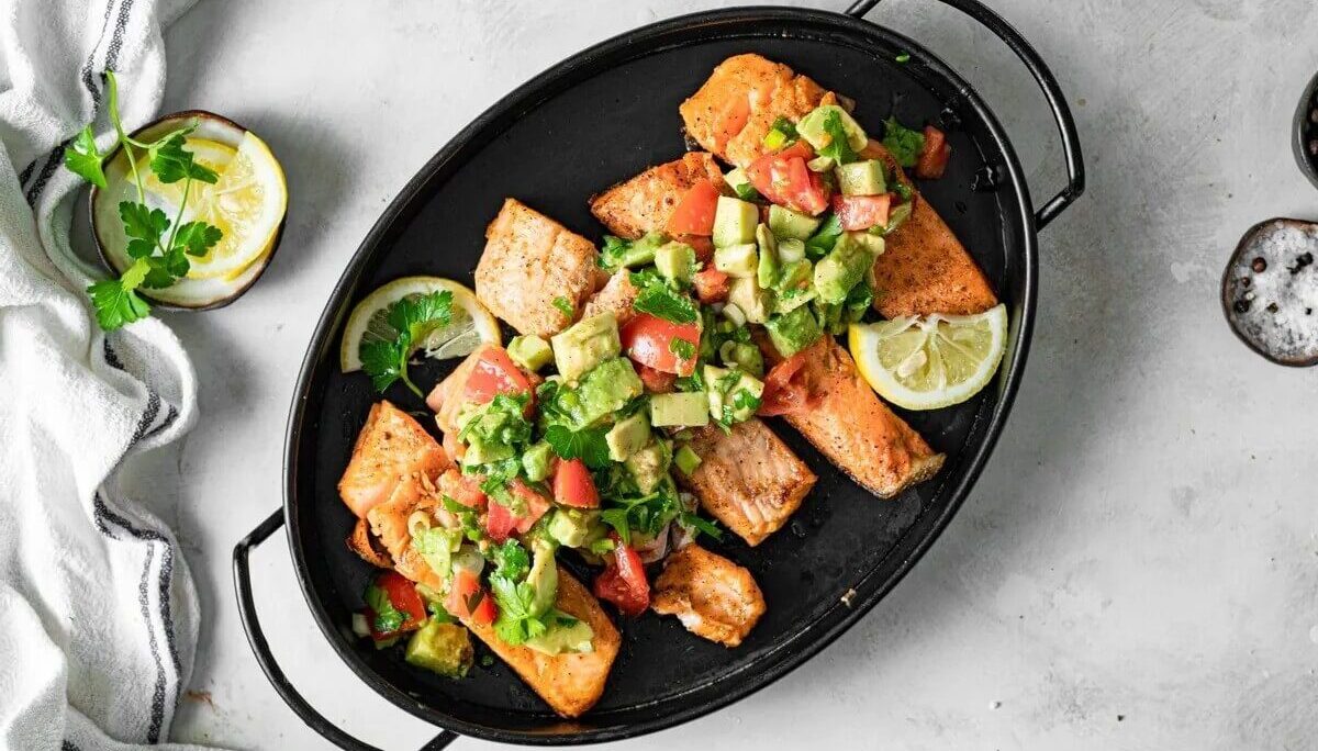 Healthy avocado and salmon recipes