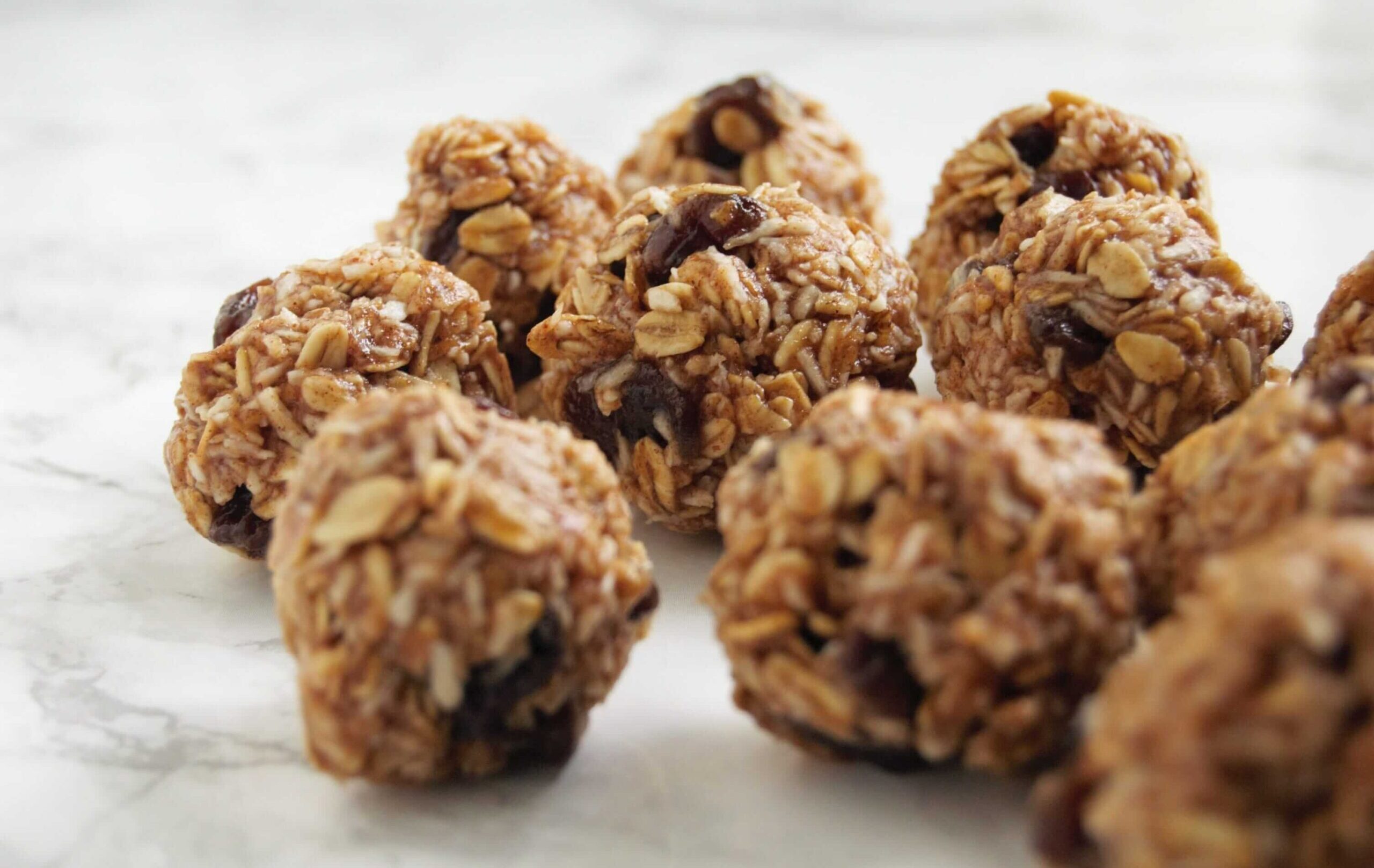 Oat energy balls
