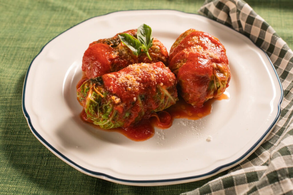 Cabbage rolls cooking method