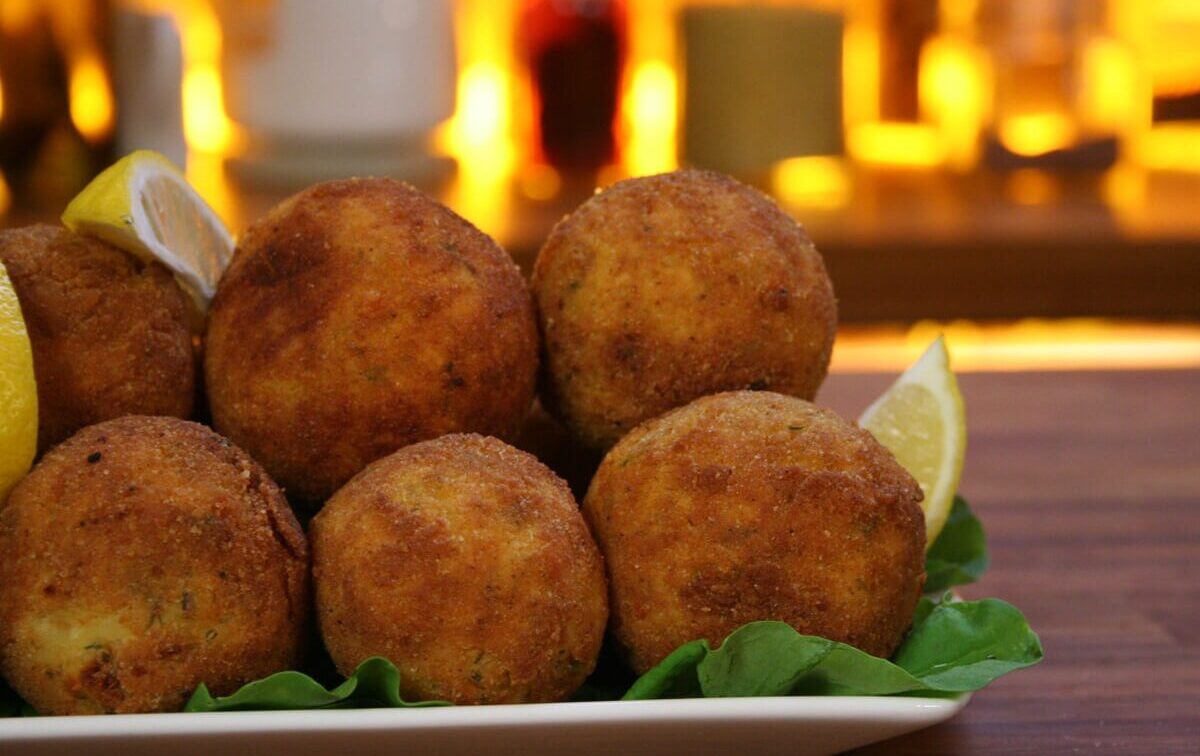 Kaşarlı patates topları