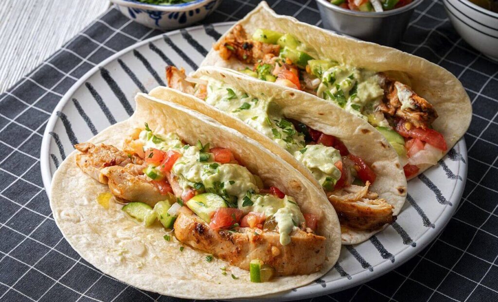Meksika usulü taco sunumu